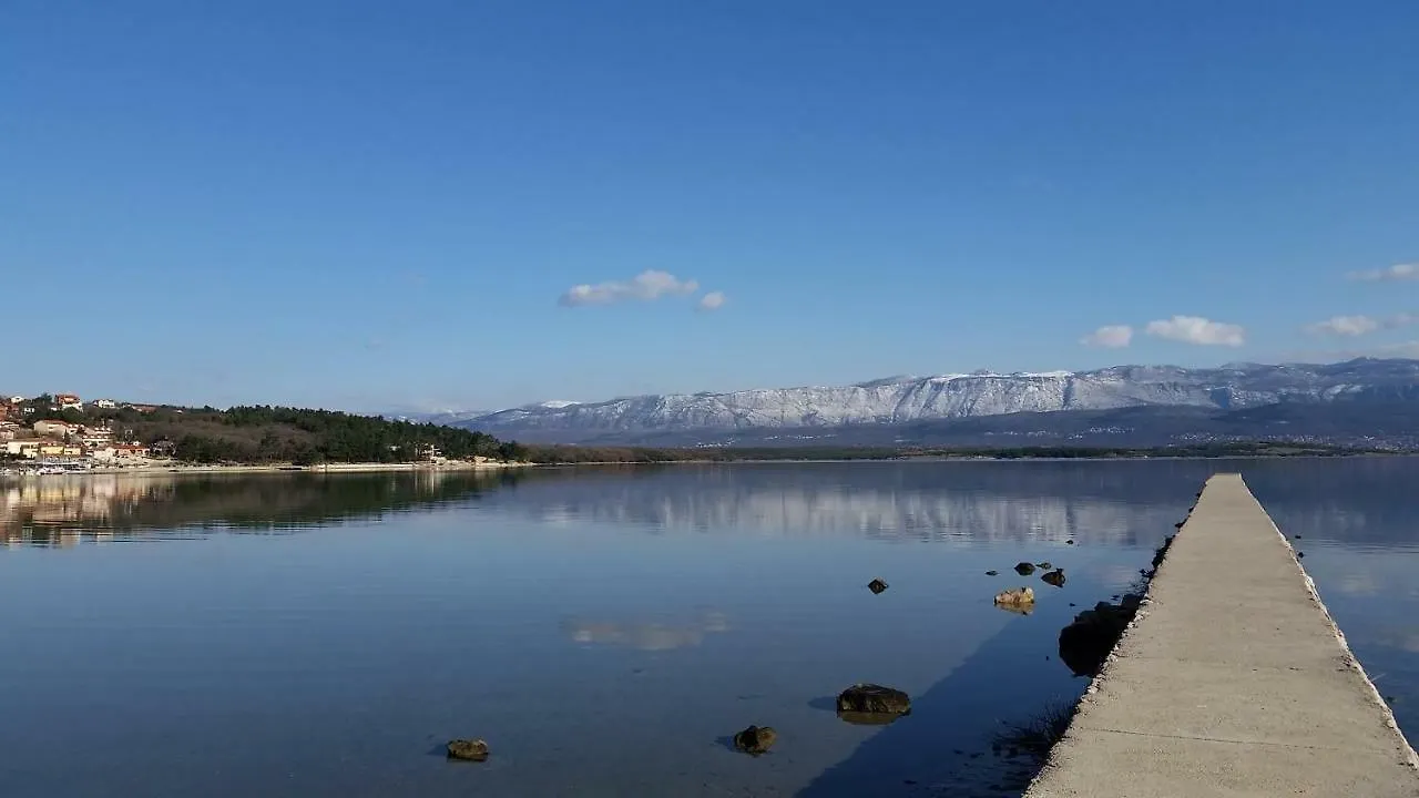Apartment Mit Pool & Garten In Soline, Insel Krk 索利纳